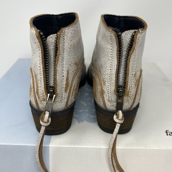 Free People FARYLROBIN Zip Western Boots Women's 6 Booties Brown White Aztec Box - Picture 7 of 10